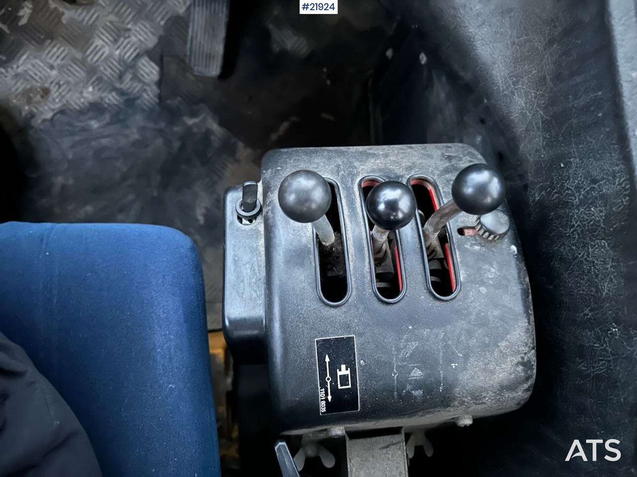 Wiellader Volvo L70 hjullaster med klappvinge, pallegafler og planeringsskuffe: afbeelding 26