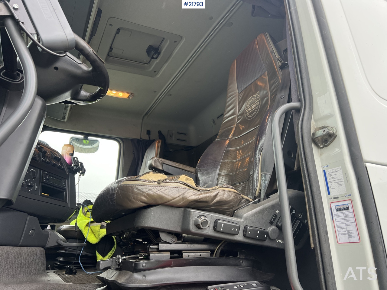 Leasing Volvo fh16 8x4 pusher krokbil m/ 24T multilift Krok Volvo fh16 8x4 pusher krokbil m/ 24T multilift Krok: afbeelding 27 Leasing Volvo fh16 8x4 pusher krokbil m/ 24T multilift Krok Volvo fh16 8x4 pusher krokbil m/ 24T multilift Krok: afbeelding 27