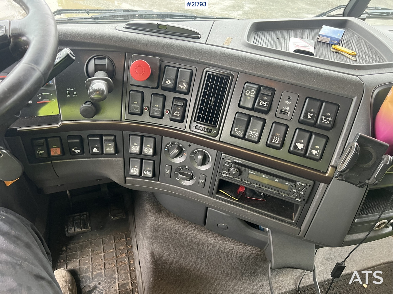 Leasing Volvo fh16 8x4 pusher krokbil m/ 24T multilift Krok Volvo fh16 8x4 pusher krokbil m/ 24T multilift Krok: afbeelding 31 Leasing Volvo fh16 8x4 pusher krokbil m/ 24T multilift Krok Volvo fh16 8x4 pusher krokbil m/ 24T multilift Krok: afbeelding 31