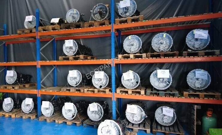 MAN 16S181IT / 16S1921 IT / 16S2221 IT Boite entièrement reconditionnée garantie 1 AN 16S1921TD / 1342050001 / 81320036680 16S2221TD / 1343050019 / 81320046017 16S1921TD / 1342050001 / 81320036680 16S2321 - Transmissie voor Vrachtwagen: afbeelding 2 MAN 16S181IT / 16S1921 IT / 16S2221 IT Boite entièrement reconditionnée garantie 1 AN 16S1921TD / 1342050001 / 81320036680 16S2221TD / 1343050019 / 81320046017 16S1921TD / 1342050001 / 81320036680 16S2321 - Transmissie voor Vrachtwagen: afbeelding 2