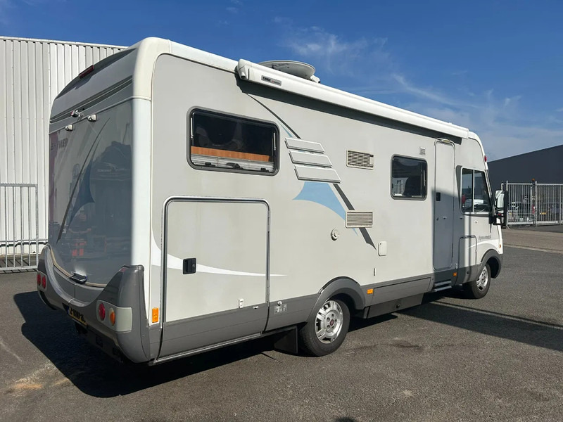 Fiat B644 6 personen HYMER de mooiste van Nederland - Integraal camper: afbeelding 2 Fiat B644 6 personen HYMER de mooiste van Nederland - Integraal camper: afbeelding 2