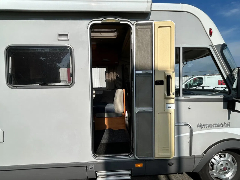 Fiat B644 6 personen HYMER de mooiste van Nederland - Integraal camper: afbeelding 4 Fiat B644 6 personen HYMER de mooiste van Nederland - Integraal camper: afbeelding 4