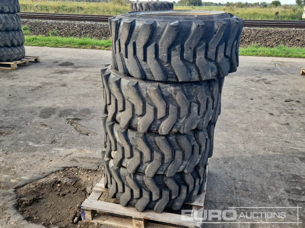 12-16.5 Tyres (4 of) - Band: afbeelding 1 12-16.5 Tyres (4 of) - Band: afbeelding 1