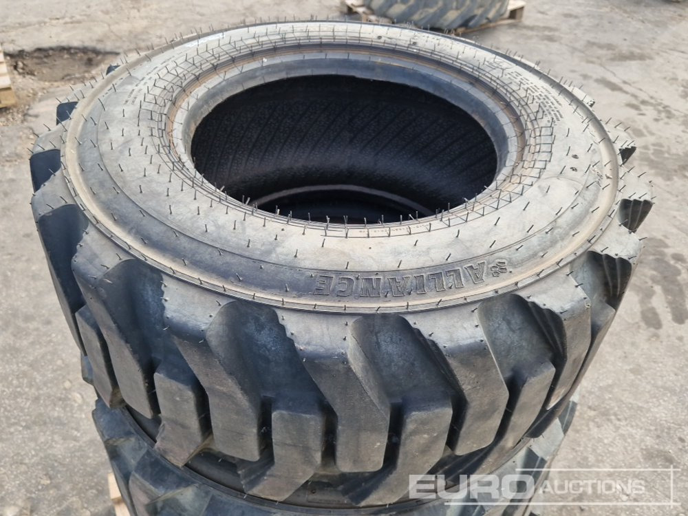12-16.5 Tyres (4 of) - Band: afbeelding 5 12-16.5 Tyres (4 of) - Band: afbeelding 5