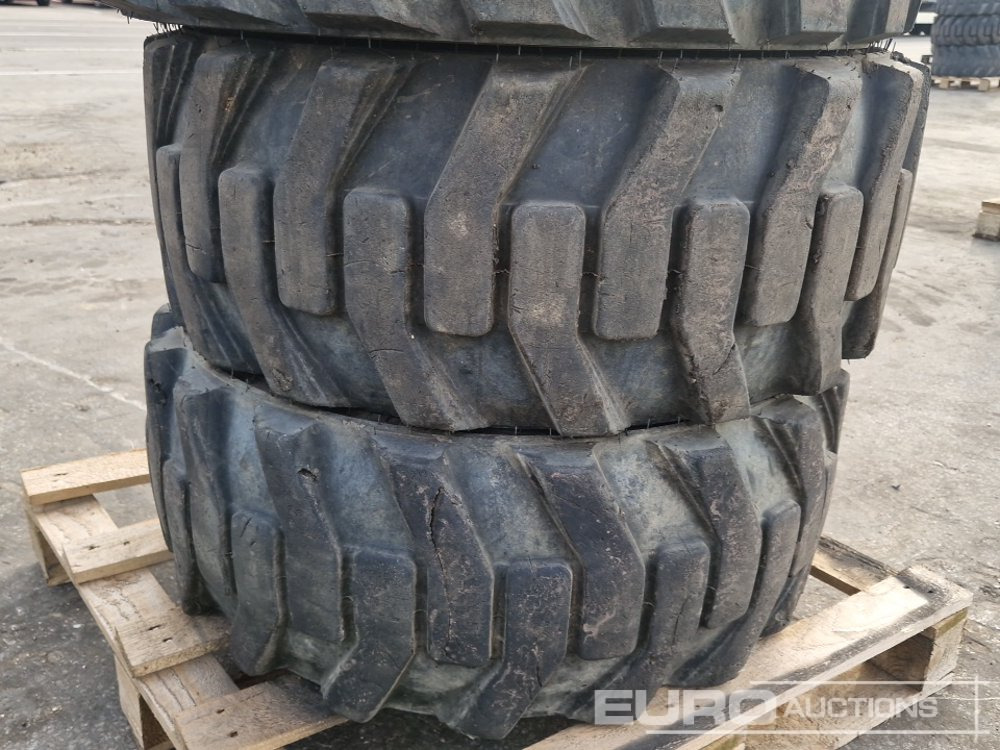 12-16.5 Tyres (4 of) - Band: afbeelding 4 12-16.5 Tyres (4 of) - Band: afbeelding 4