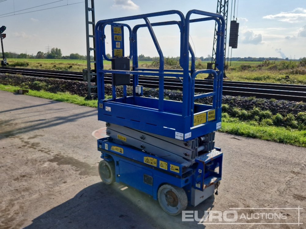 1330 Electric Scissor Lift - Hoogwerker: afbeelding 3 1330 Electric Scissor Lift - Hoogwerker: afbeelding 3