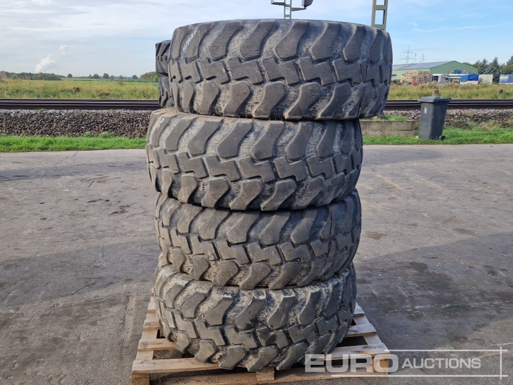 16/70R20 Tyres (4 of) - Band: afbeelding 1 16/70R20 Tyres (4 of) - Band: afbeelding 1