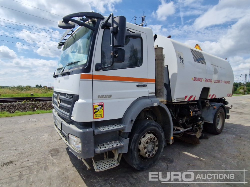 2002 Mercedes Axor 1829 - Veegwagen: afbeelding 1 2002 Mercedes Axor 1829 - Veegwagen: afbeelding 1