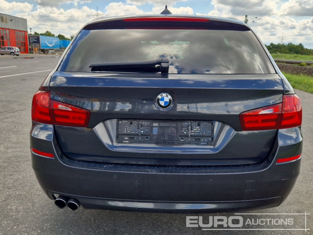 2011 BMW 5 SERIES - Personenwagen: afbeelding 4 2011 BMW 5 SERIES - Personenwagen: afbeelding 4