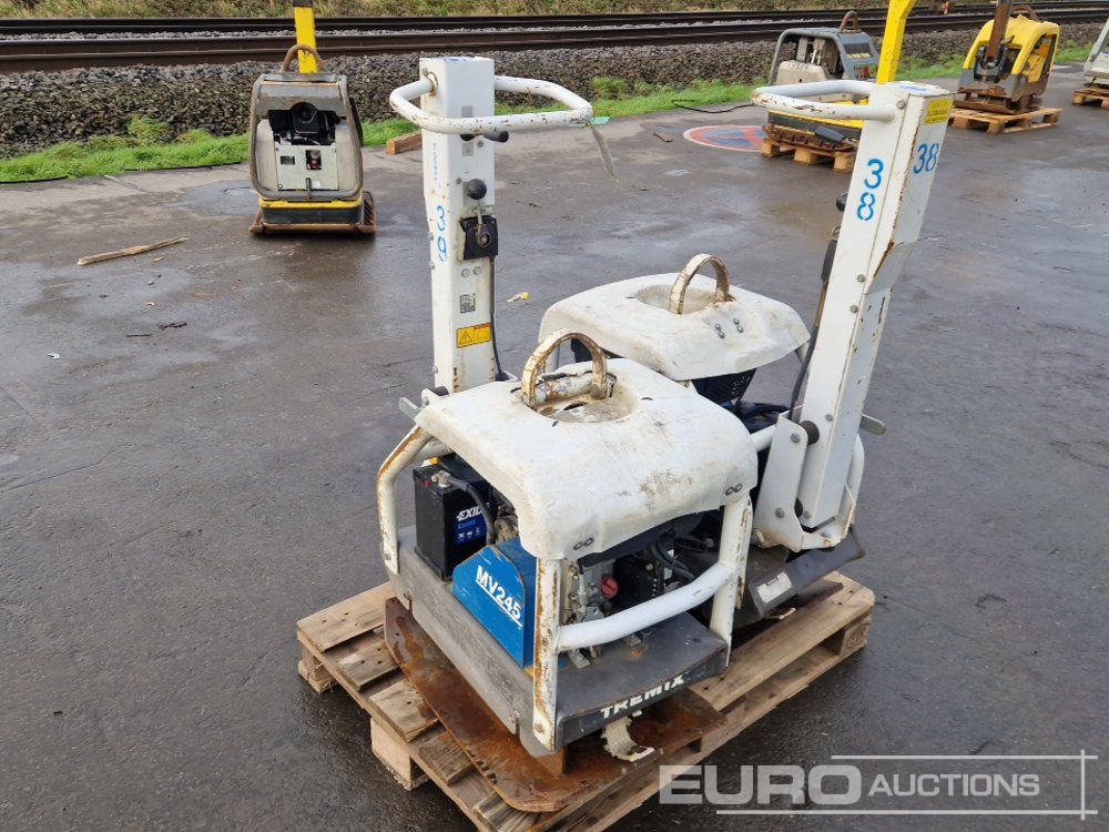 2011 Tremix MV 245. 36 KN - Trilplaat: afbeelding 3 2011 Tremix MV 245. 36 KN - Trilplaat: afbeelding 3