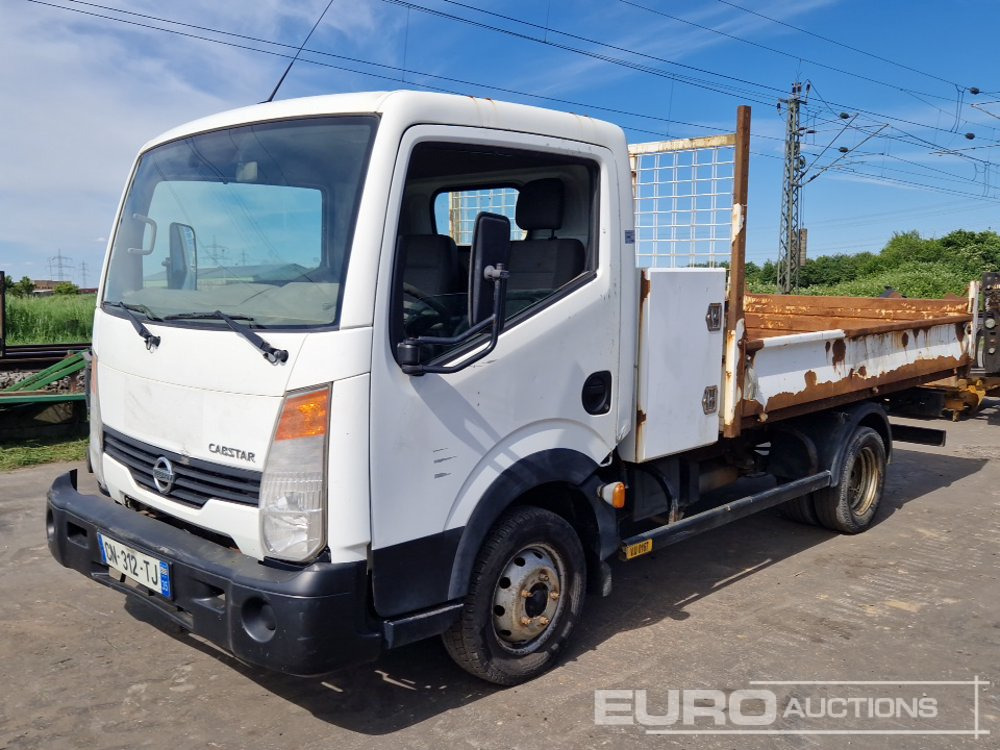 2012 Nissan Cabstar 35.14 - Bestelwagen open laadbak: afbeelding 1 2012 Nissan Cabstar 35.14 - Bestelwagen open laadbak: afbeelding 1