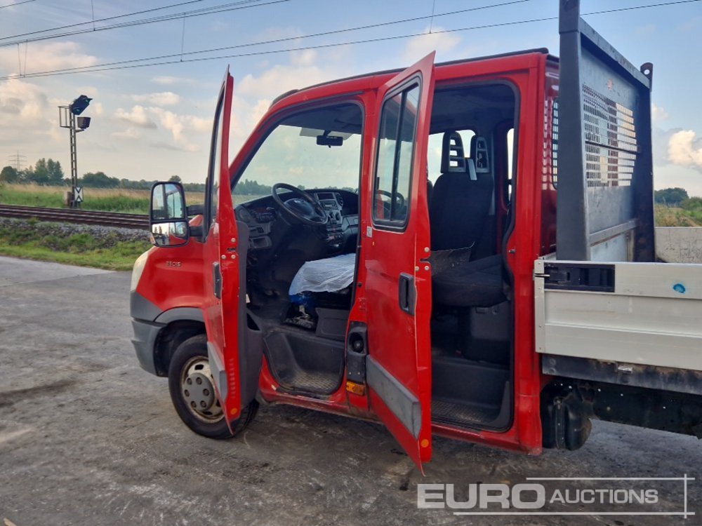 2013 Iveco Crew Cab Pick Up, Automatic Gearbox, Drop side - Bestelwagen open laadbak: afbeelding 4 2013 Iveco Crew Cab Pick Up, Automatic Gearbox, Drop side - Bestelwagen open laadbak: afbeelding 4
