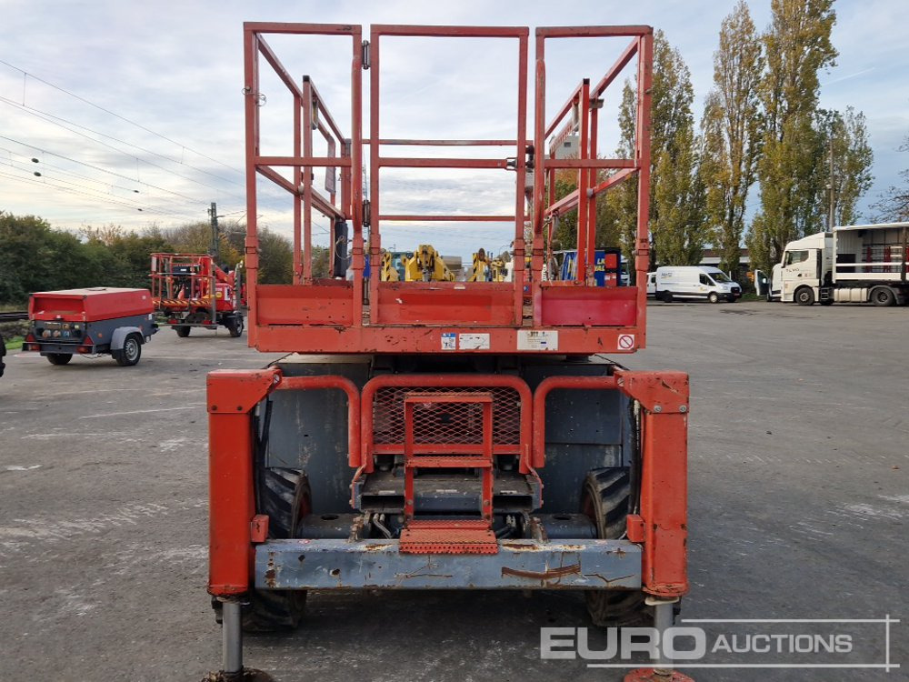 2015 SkyJack 6832RT - Schaarlift: afbeelding 4 2015 SkyJack 6832RT - Schaarlift: afbeelding 4