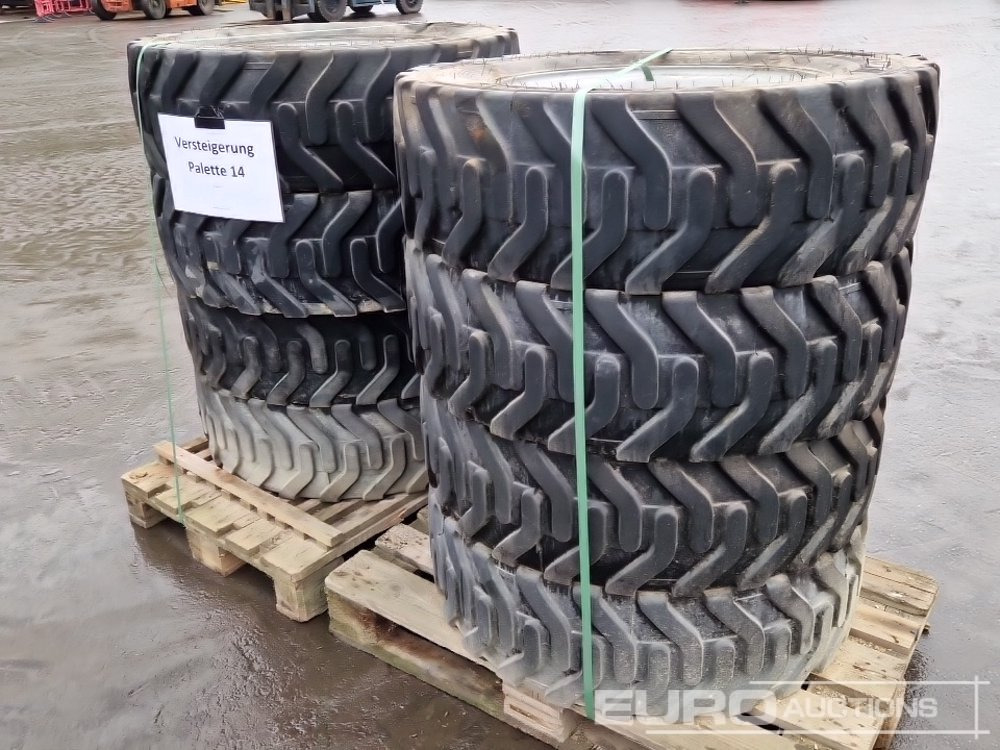 275/70R22.5 Tyres with Rims (8 of) - Band: afbeelding 3 275/70R22.5 Tyres with Rims (8 of) - Band: afbeelding 3