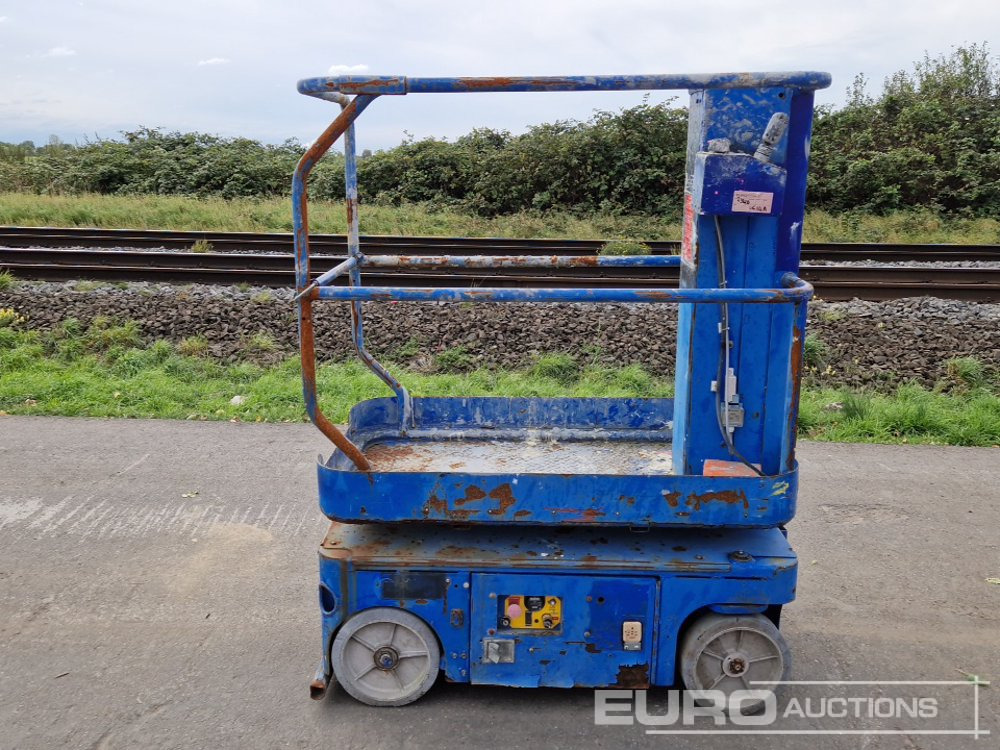 Abret Electric Manlift - Hoogwerker: afbeelding 2 Abret Electric Manlift - Hoogwerker: afbeelding 2