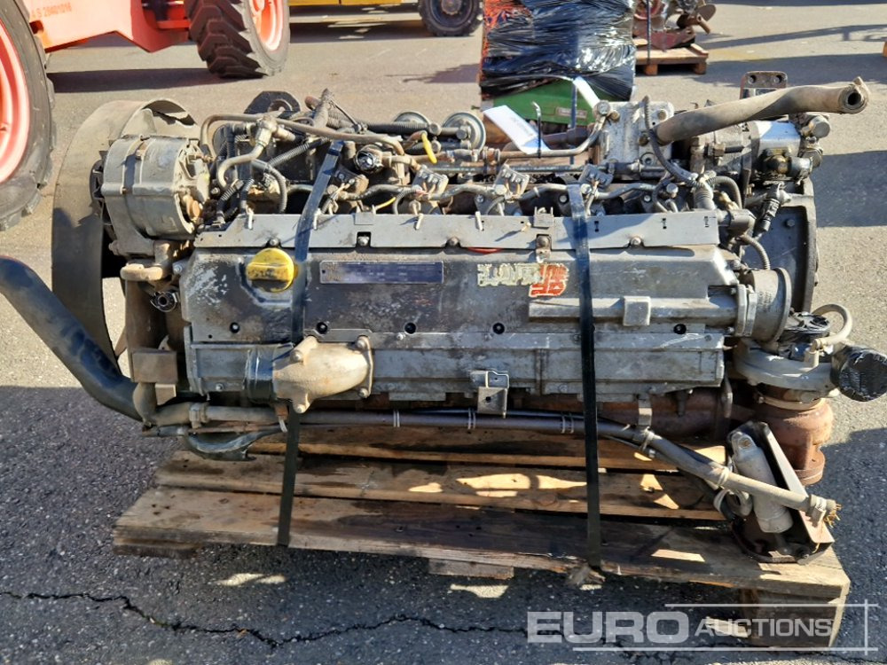 Deutz 6 Cylinder Turbo Diesel Engine - Motor: afbeelding 5 Deutz 6 Cylinder Turbo Diesel Engine - Motor: afbeelding 5