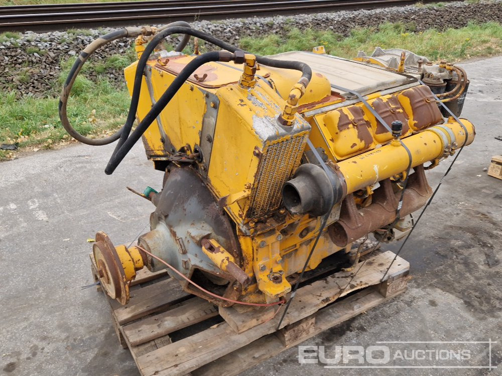 Deutz F6L413V Cylinder Diesel Engine - Motor: afbeelding 1 Deutz F6L413V Cylinder Diesel Engine - Motor: afbeelding 1