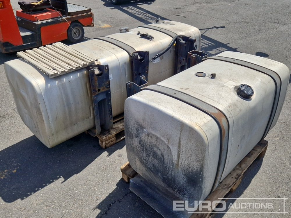 Diesel Fuel Tanks to suit Trac Unit (2 of) - Opslagtank: afbeelding 2 Diesel Fuel Tanks to suit Trac Unit (2 of) - Opslagtank: afbeelding 2