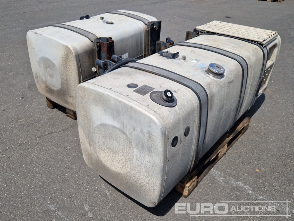 Diesel Fuel Tanks to suit Trac Unit (2 of) - Opslagtank: afbeelding 4 Diesel Fuel Tanks to suit Trac Unit (2 of) - Opslagtank: afbeelding 4