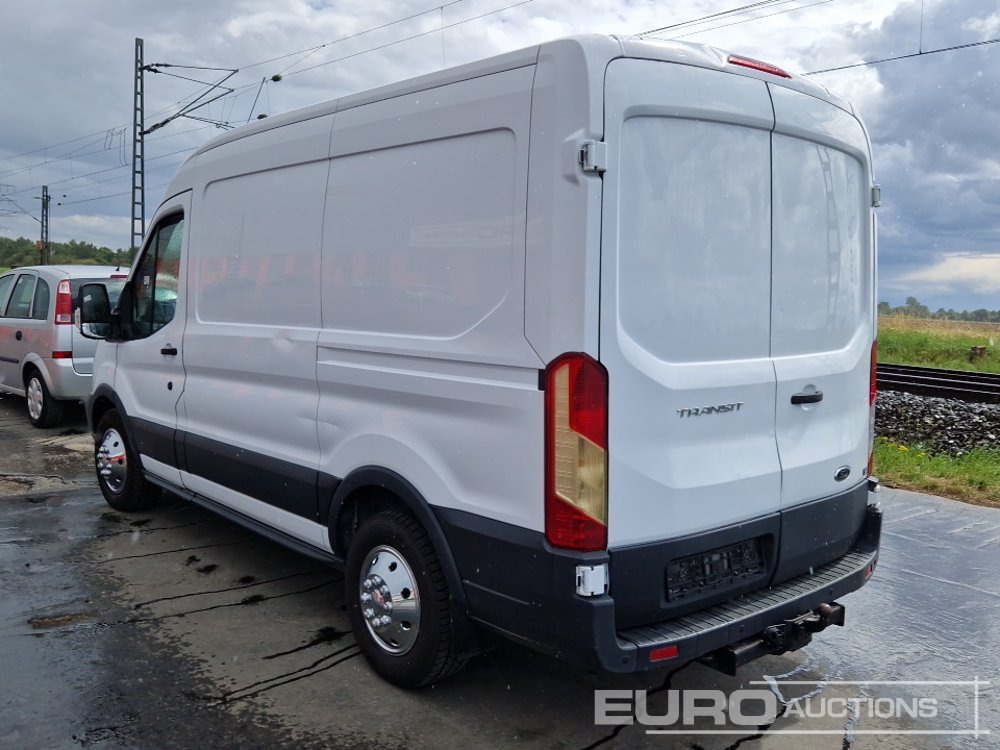 Ford Transit - Gesloten bestelwagen: afbeelding 3 Ford Transit - Gesloten bestelwagen: afbeelding 3