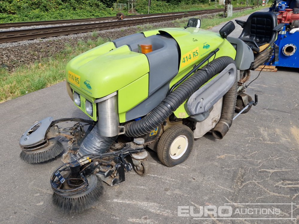 Green Machine 414RS - Veegwagen: afbeelding 1 Green Machine 414RS - Veegwagen: afbeelding 1