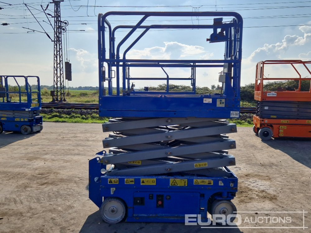 Hefei Yamei Electric Scissor Lift - Hoogwerker: afbeelding 2 Hefei Yamei Electric Scissor Lift - Hoogwerker: afbeelding 2