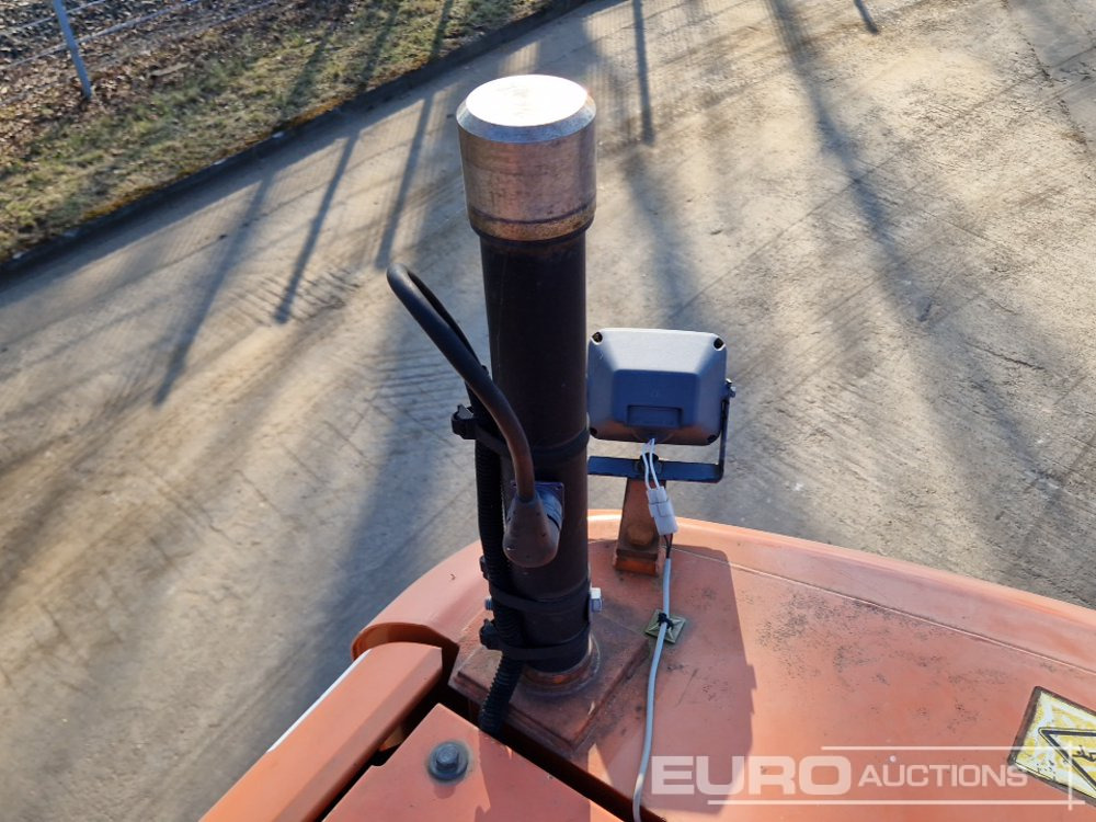 Rupsgraafmachine Hitachi ZX210LC-3: afbeelding 36