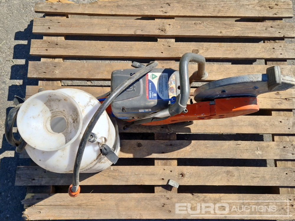 Husqvarna K770 Handheld Quickcut Saw with Water Sprayer - Asfaltmachine: afbeelding 3 Husqvarna K770 Handheld Quickcut Saw with Water Sprayer - Asfaltmachine: afbeelding 3