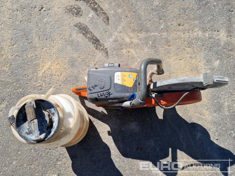 Husqvarna K770 Handheld Quickcut Saw with Water Sprayer - Asfaltmachine: afbeelding 3 Husqvarna K770 Handheld Quickcut Saw with Water Sprayer - Asfaltmachine: afbeelding 3