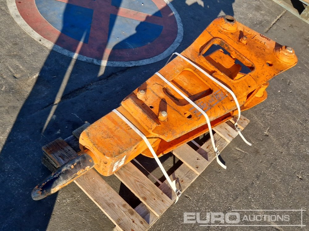 Hydraulic Breaker to suit Mini Excavator - Hydraulische hamer: afbeelding 1 Hydraulic Breaker to suit Mini Excavator - Hydraulische hamer: afbeelding 1