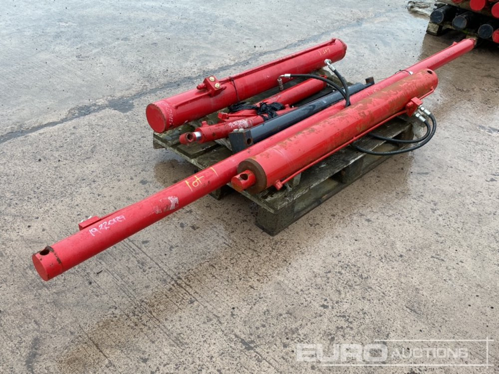 Hydraulic Cylinder (6 of) - Bouwmaterieel: afbeelding 3 Hydraulic Cylinder (6 of) - Bouwmaterieel: afbeelding 3
