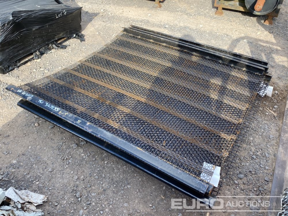 Mesh Panels to suit Screener (6 of) - Bouwmaterieel: afbeelding 5 Mesh Panels to suit Screener (6 of) - Bouwmaterieel: afbeelding 5