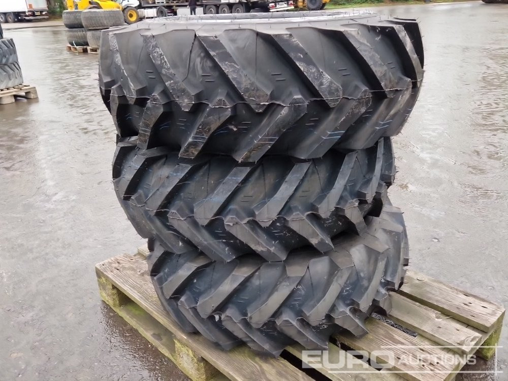 Mitas 11.5/80-15.5 Tyres with Rims (3 of) - Band: afbeelding 3 Mitas 11.5/80-15.5 Tyres with Rims (3 of) - Band: afbeelding 3