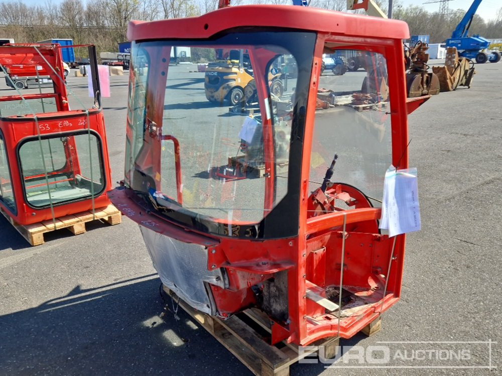 Cabin to suit JCB 406 - Onderdelen: afbeelding 3 Cabin to suit JCB 406 - Onderdelen: afbeelding 3