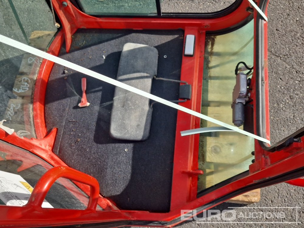 Cabin to suit Yanmar VIO20-4 - Onderdelen voor Graafmachine: afbeelding 5 Cabin to suit Yanmar VIO20-4 - Onderdelen voor Graafmachine: afbeelding 5