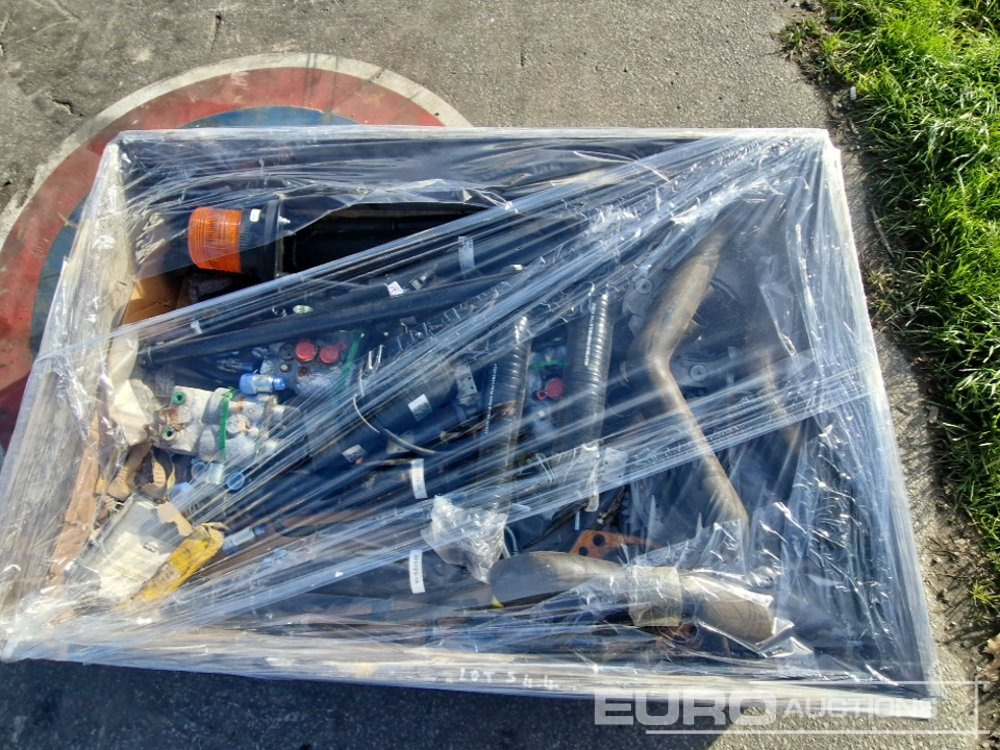 Unused Spare Parts to suit JCB - Onderdelen: afbeelding 3 Unused Spare Parts to suit JCB - Onderdelen: afbeelding 3