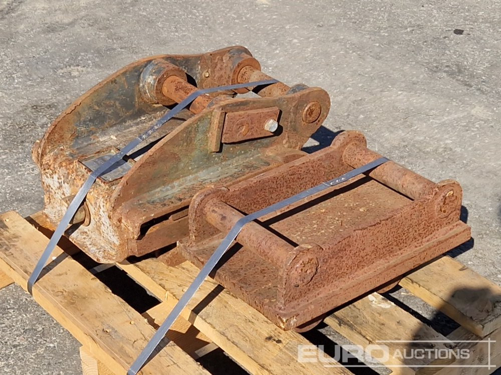 QH to suit Kubota KX101 + Adapter Plate - Snelwissel: afbeelding 1 QH to suit Kubota KX101 + Adapter Plate - Snelwissel: afbeelding 1