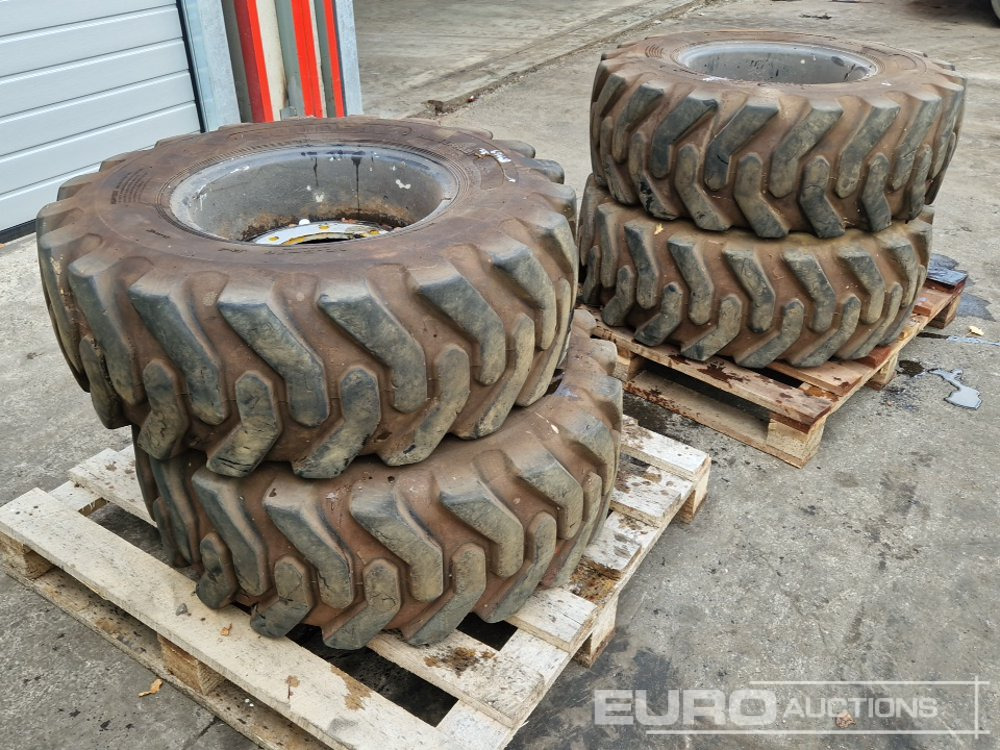 Tyres on Rims to suit Manitou 160ATJ (4 of) - Band: afbeelding 1 Tyres on Rims to suit Manitou 160ATJ (4 of) - Band: afbeelding 1