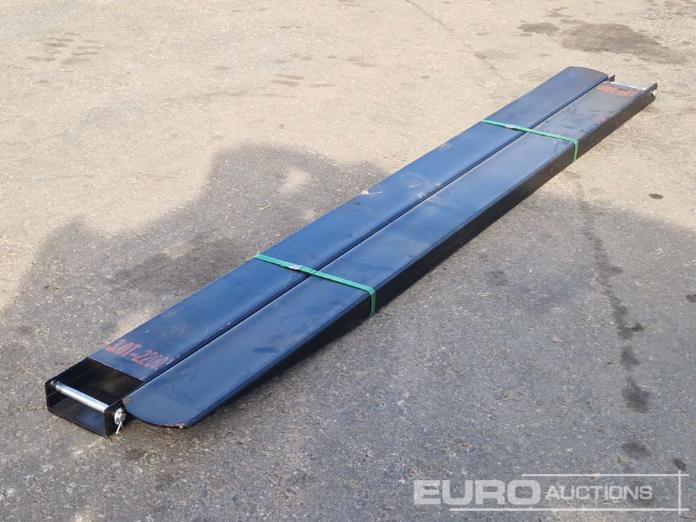 Unused 2025 HCHI 2200mm Fork Extensions to suit 3 Ton Forklift - Werkplaats toebehoor: afbeelding 1 Unused 2025 HCHI 2200mm Fork Extensions to suit 3 Ton Forklift - Werkplaats toebehoor: afbeelding 1