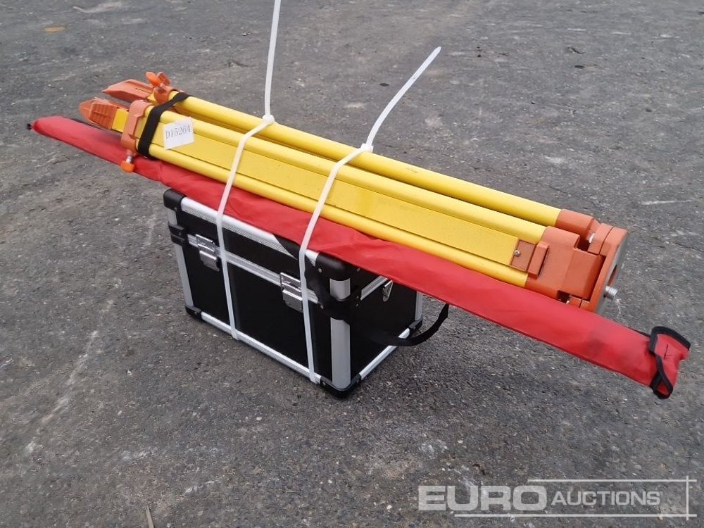 Unused 2025 SKLP Laser Level, Self-Levelling Rotary Laser Level with Batteries, Receiver, Tripod, Grade Rod - Werkplaats toebehoor: afbeelding 1 Unused 2025 SKLP Laser Level, Self-Levelling Rotary Laser Level with Batteries, Receiver, Tripod, Grade Rod - Werkplaats toebehoor: afbeelding 1