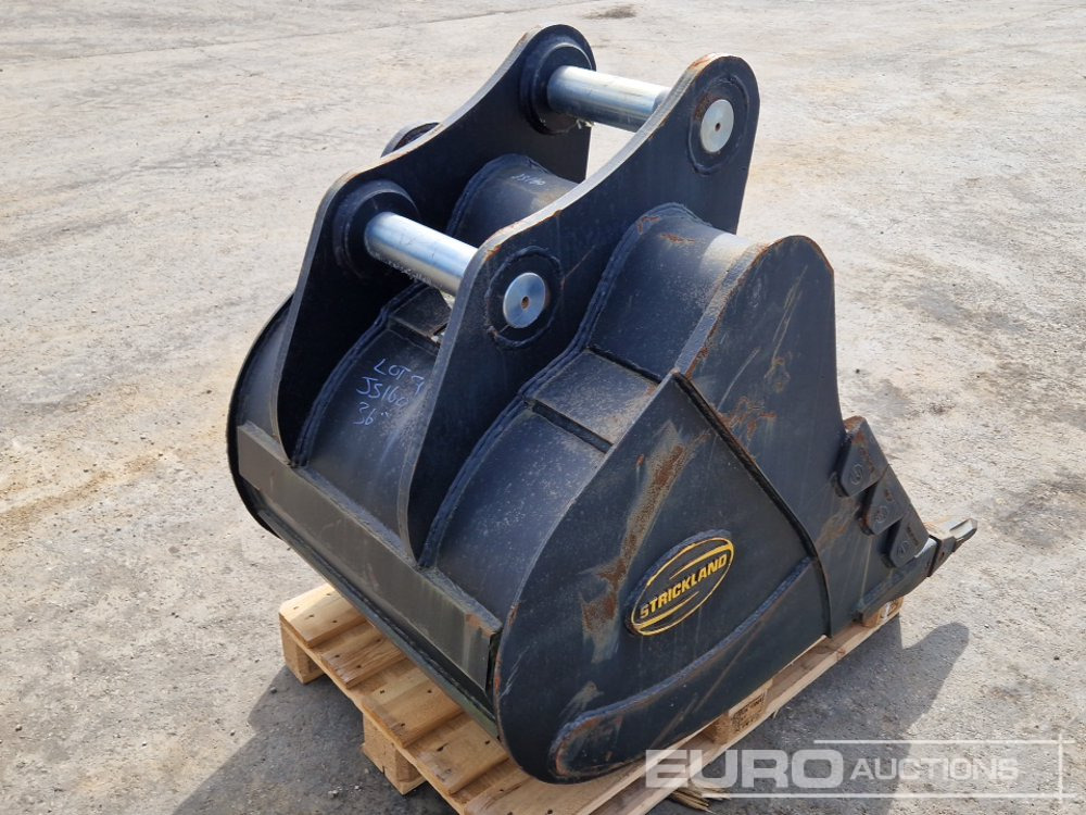 Unused Strickland 36" Digging Bucket, 80mm Pin to suit JCB JS160 - Bak: afbeelding 3 Unused Strickland 36" Digging Bucket, 80mm Pin to suit JCB JS160 - Bak: afbeelding 3