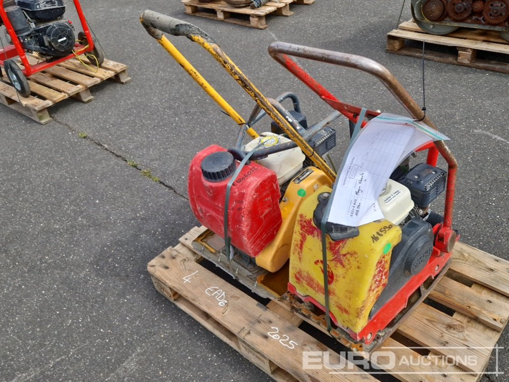 Walk Behind Compaction Plates (2 of) - Asfaltmachine: afbeelding 1 Walk Behind Compaction Plates (2 of) - Asfaltmachine: afbeelding 1