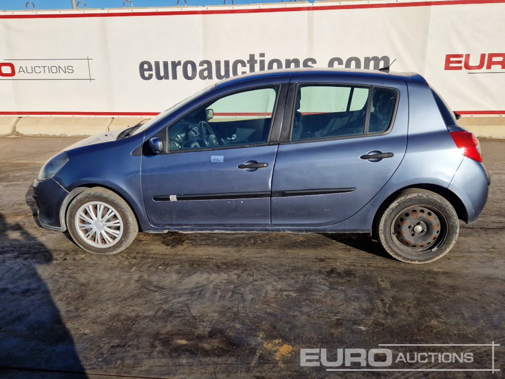 2007 Renault Clio - Personenwagen: afbeelding 2 2007 Renault Clio - Personenwagen: afbeelding 2