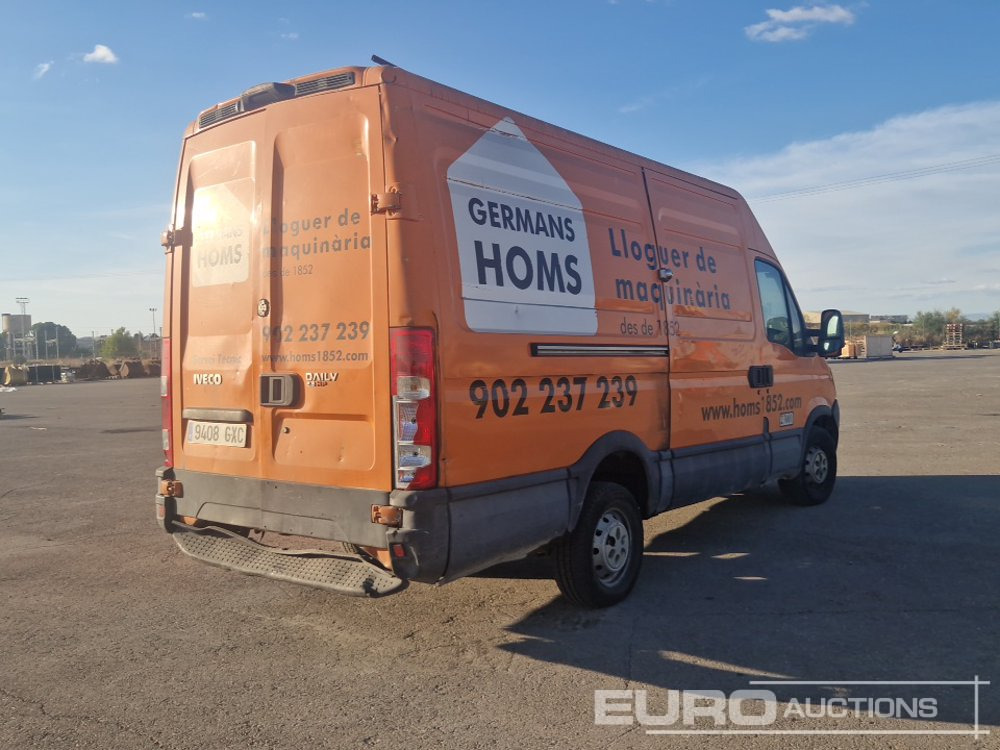 2010 Iveco Daily 35 S14 - Gesloten bestelwagen: afbeelding 5 2010 Iveco Daily 35 S14 - Gesloten bestelwagen: afbeelding 5
