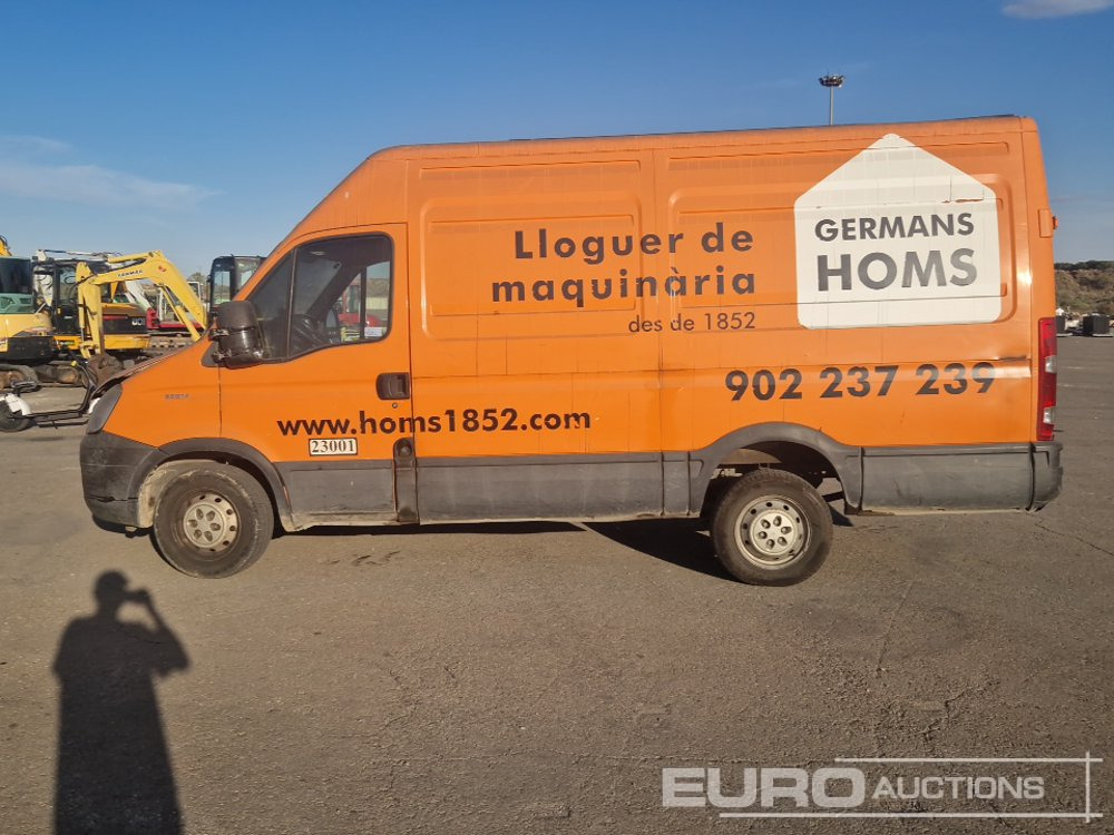 2010 Iveco Daily 35 S14 - Gesloten bestelwagen: afbeelding 2 2010 Iveco Daily 35 S14 - Gesloten bestelwagen: afbeelding 2