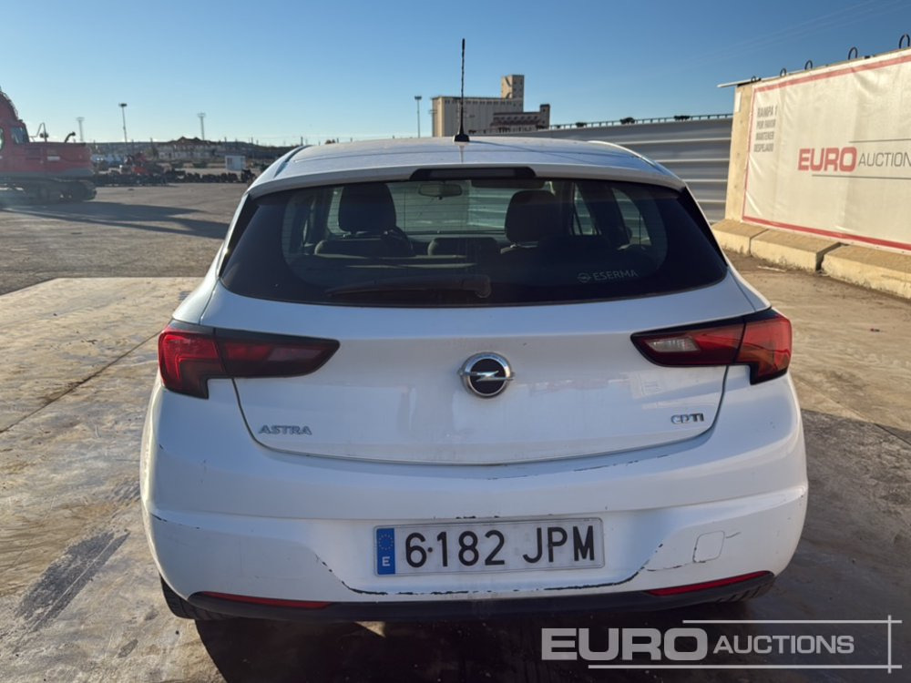 2016 Opel Astra - Personenwagen: afbeelding 4 2016 Opel Astra - Personenwagen: afbeelding 4