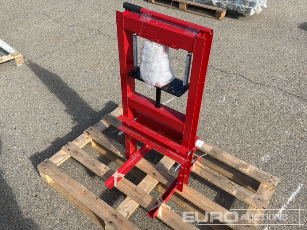 6 Ton Hydraulic Shop Press - Bouwmaterieel: afbeelding 4 6 Ton Hydraulic Shop Press - Bouwmaterieel: afbeelding 4
