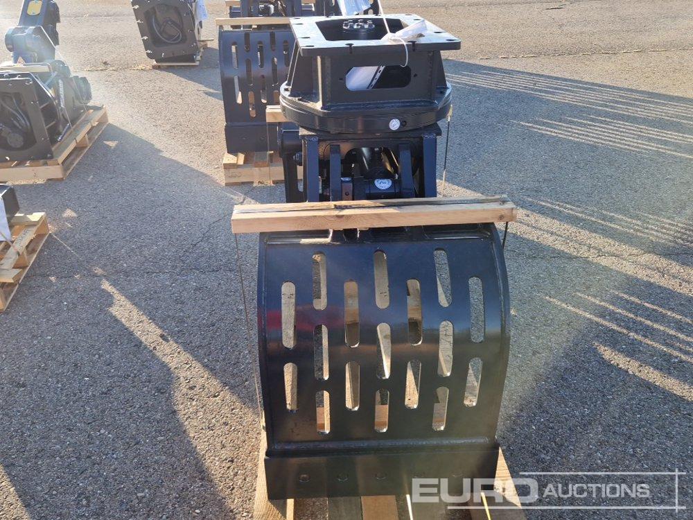 Unused 2025 Mustang GRP450 - Aanbouwdeel voor Graafmachine: afbeelding 4 Unused 2025 Mustang GRP450 - Aanbouwdeel voor Graafmachine: afbeelding 4