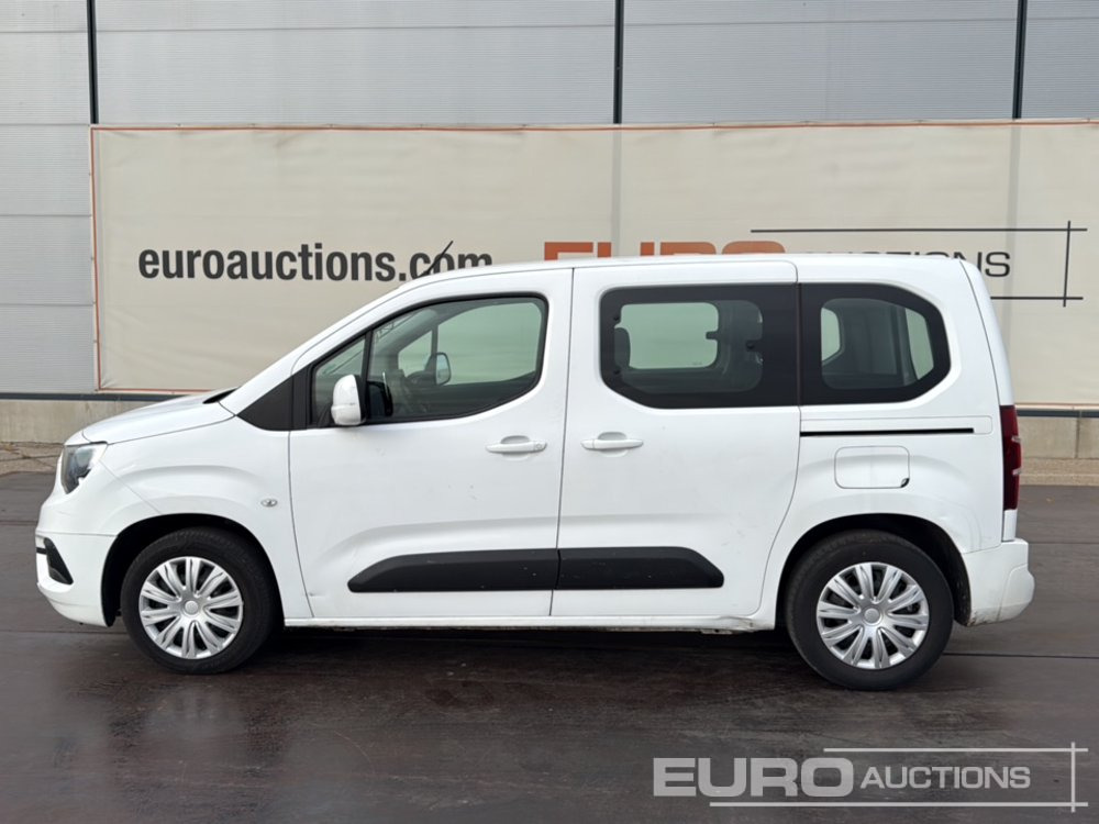 2020 Opel COMBO LIFE - Bestelwagen: afbeelding 2 2020 Opel COMBO LIFE - Bestelwagen: afbeelding 2