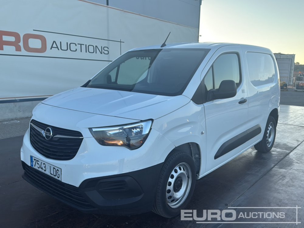 Opel Combo - Bestelwagen: afbeelding 1 Opel Combo - Bestelwagen: afbeelding 1